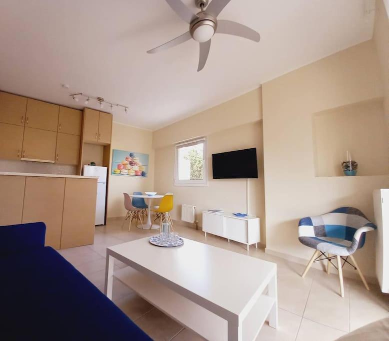 Blue -Spacious 1Bdr Corner Flat/Balcony/View Apartment Athens Exterior photo